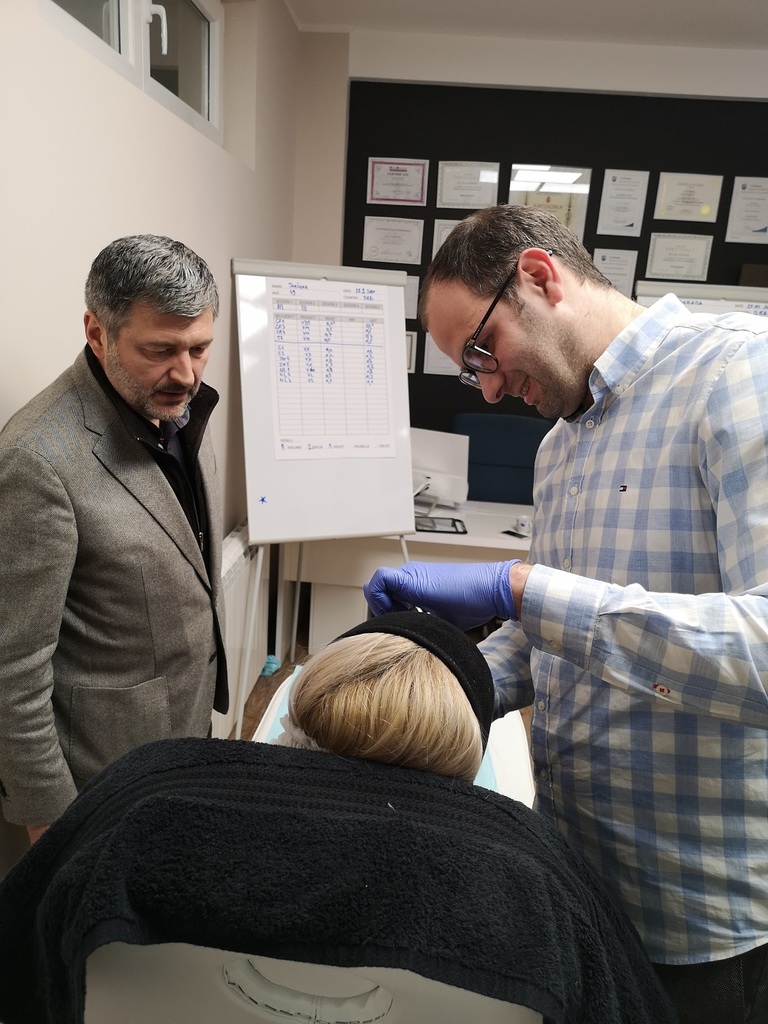 Dr Vučićević i dr Vladimir Stojiljković.jpg